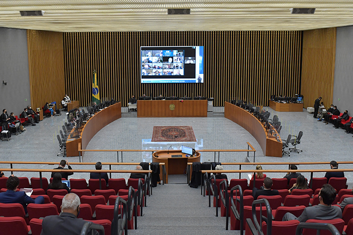 Apreensão de drogas não valida invasão de domicílio: análise da decisão do STJ