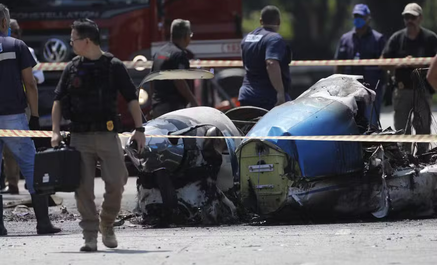 Responsabilidades em queda de avião em São Paulo