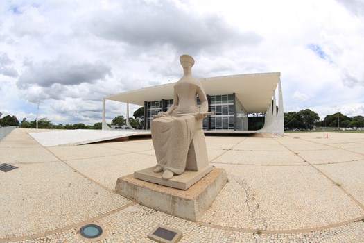 STF: entidades de classe não podem gerir honorários de procuradores