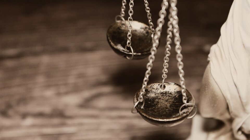 A impossibilidade de substituição da CDA para modificação do fundamento legal: Tema 1350 do STJ A impossibilidade de substituição da CDA para modificação do fundamento legal: Tema 1350 do STJ