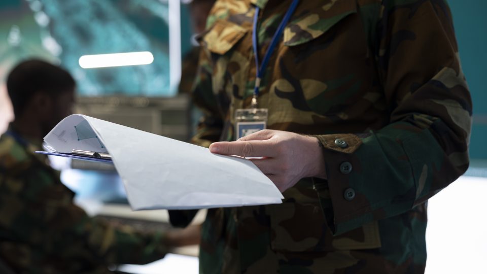 Constitucionalidade da inatividade antecipada para militares